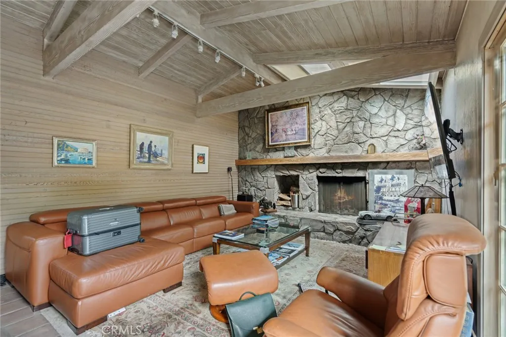 7 Cinnamon Lane, Rancho Palos Verdes, California 90275 home-pic-11