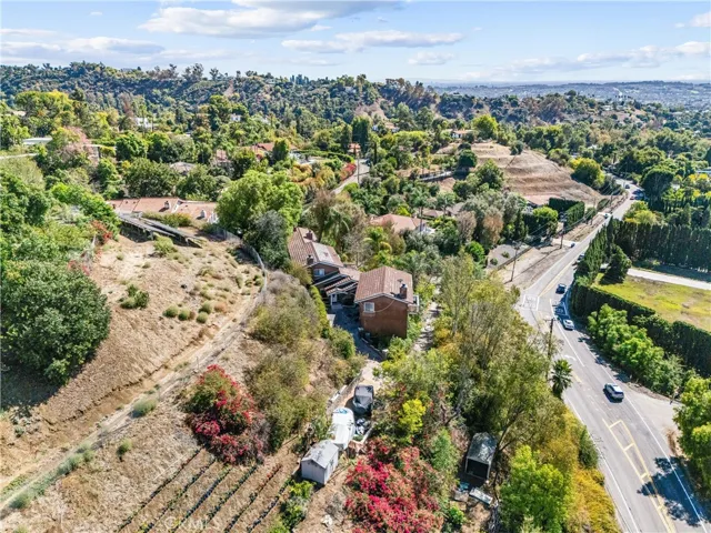 Hidden estate with privacy