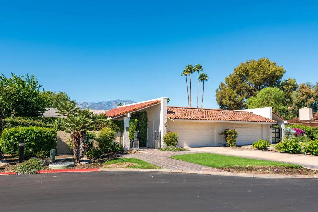 9 Wake Forest Court, Rancho Mirage, California 92270 home-pic-0