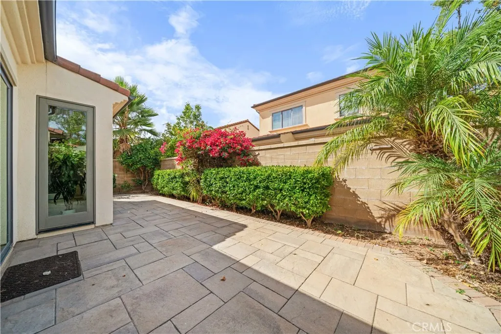 64 Wildvine, Irvine, California 92620 home-pic-35