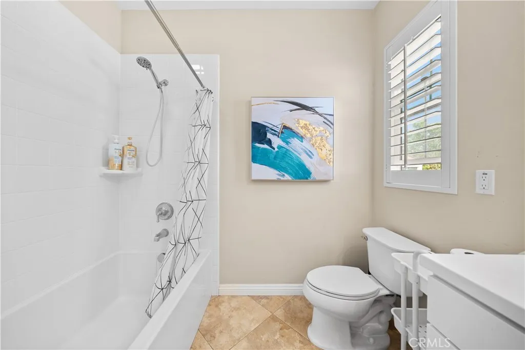 64 Wildvine, Irvine, California 92620 home-pic-27