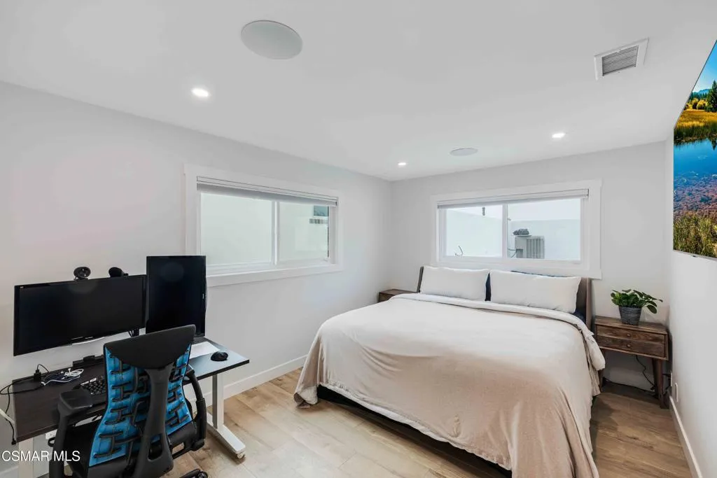 5113 Whitecap Street, Oxnard, California 93035 home-pic-29