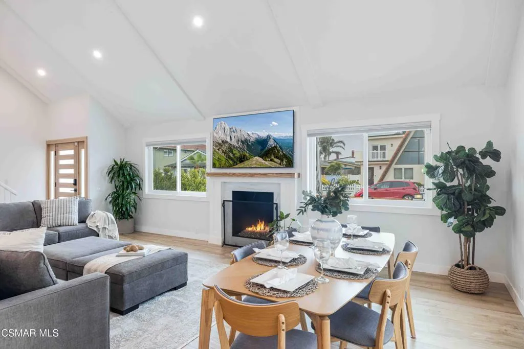 5113 Whitecap Street, Oxnard, California 93035 home-pic-15