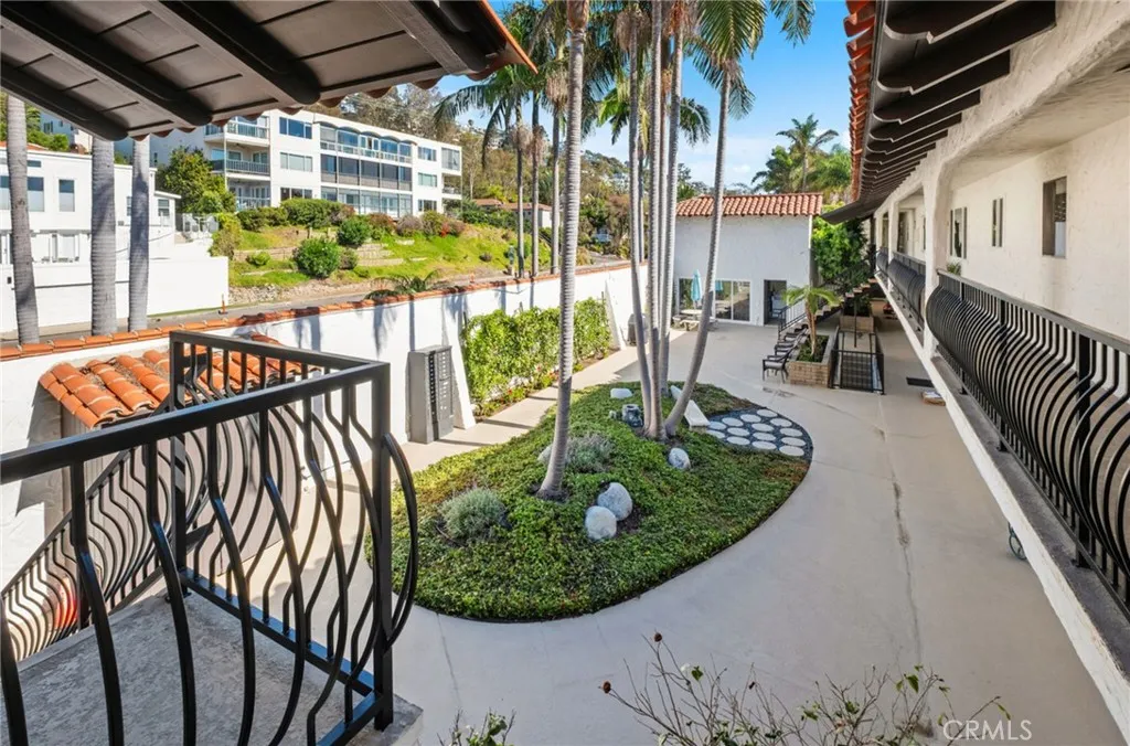 2175 S Coast Highway 18, Laguna Beach, California 92651 home-pic-4