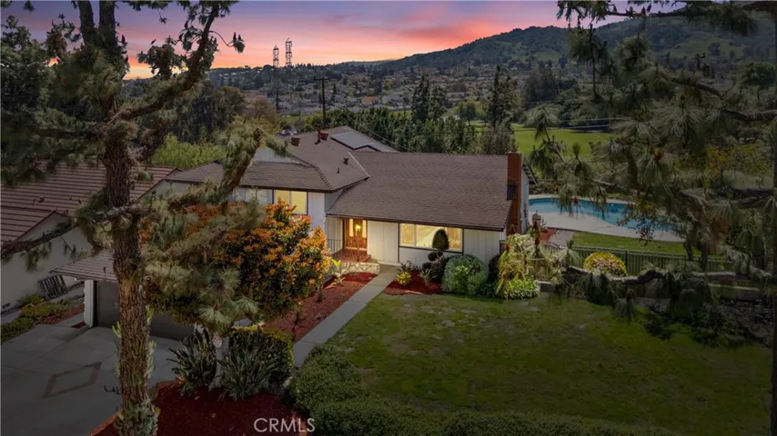 2082 Salto Drive, Hacienda Heights, California 91745