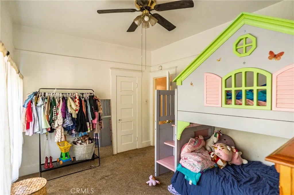 902 W 20th Street, Merced, California 95340 home-pic-22