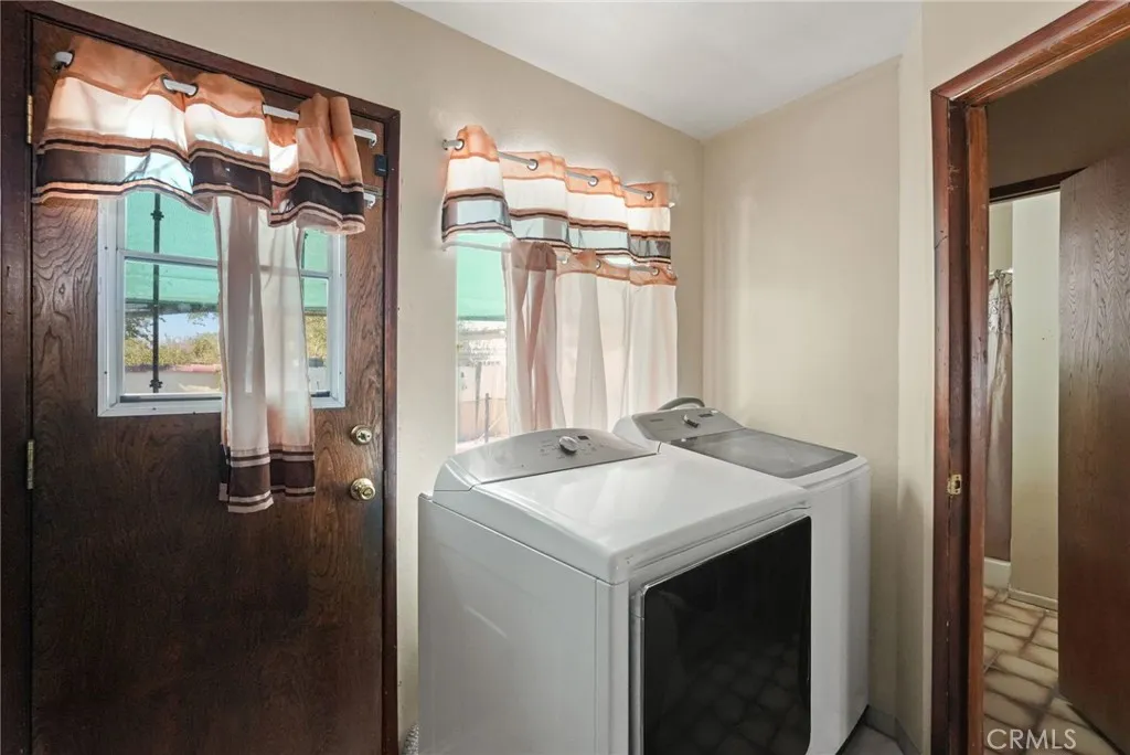 9555 E Avenue T14, Littlerock, California 93543 home-pic-36