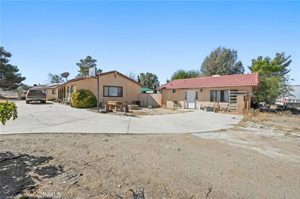 9555 E Avenue T14, Littlerock, California 93543 home-pic-4