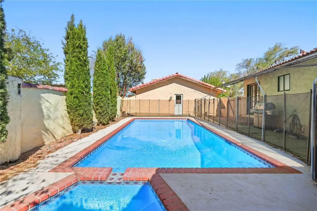 9555 E Avenue T14, Littlerock, California 93543 home-pic-18