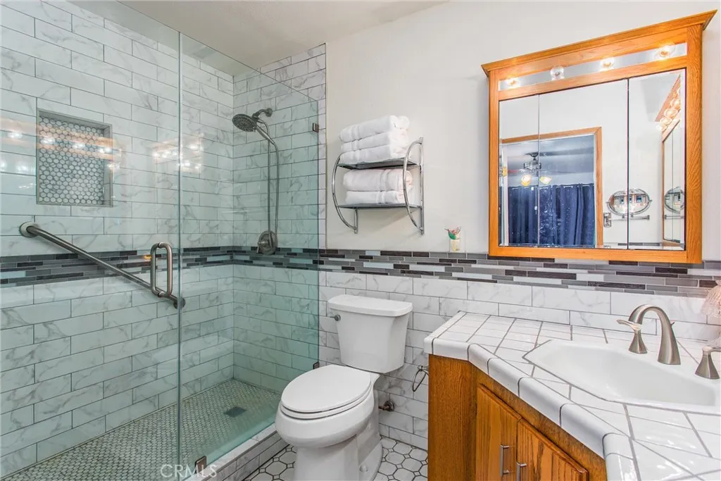 en suite bath
