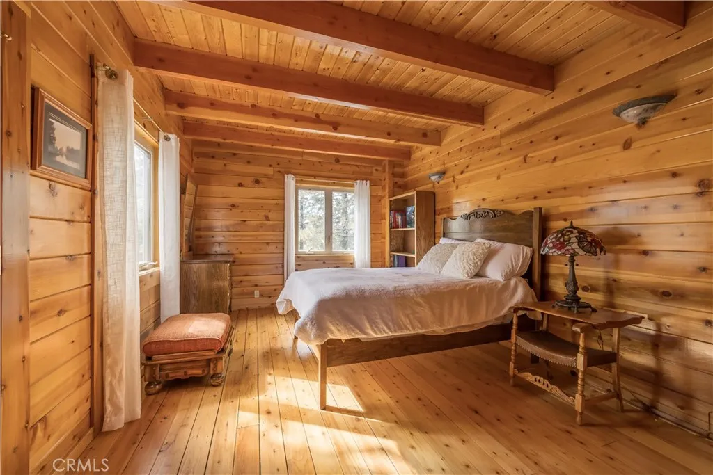 33291 Wild Rose Drive, Green Valley Lake, California 92341 home-pic-20