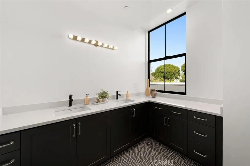 581 Higuera Street 308, San Luis Obispo, California 93401 home-pic-65