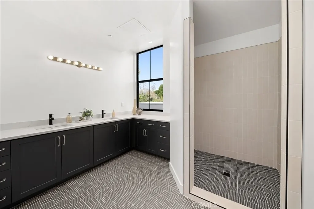 581 Higuera Street 308, San Luis Obispo, California 93401 home-pic-64
