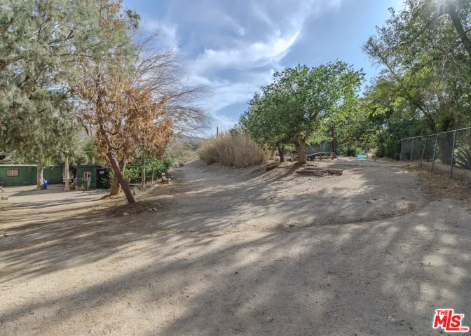 34270 Cheseboro Road, Palmdale, California 93552
