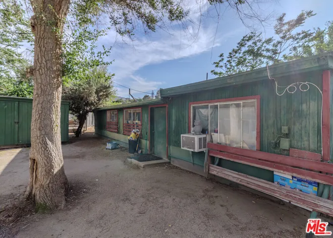 34270 Cheseboro Road, Palmdale, California 93552