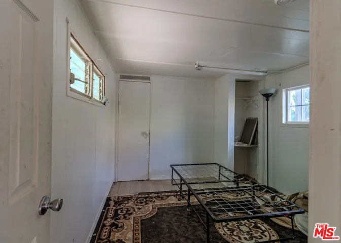 34270 Cheseboro Road, Palmdale, California 93552