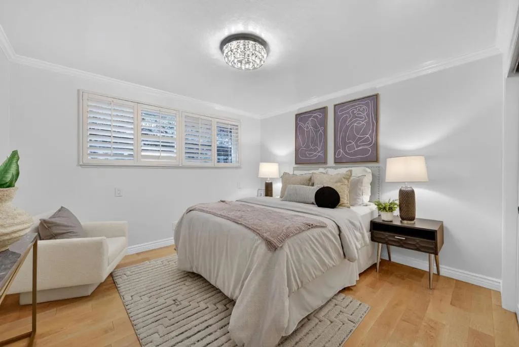 30 Bluebell Lane, Hillsborough, California 94010 home-pic-35