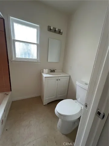 Front Unit