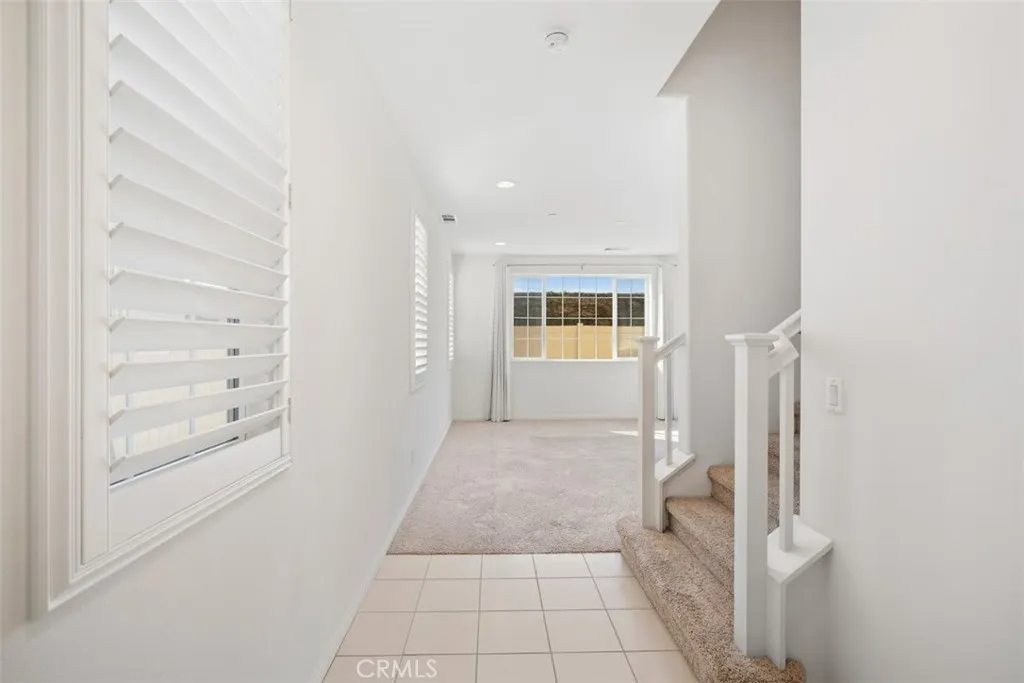 656 Huron Place, Claremont, California 91711 home-pic-2