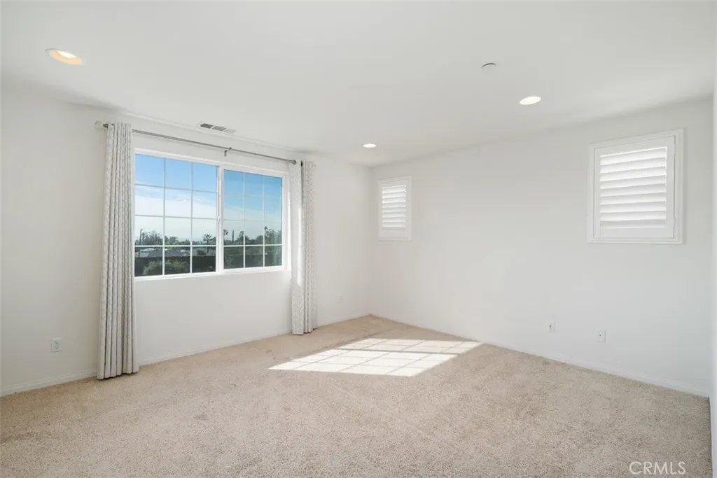656 Huron Place, Claremont, California 91711 home-pic-13