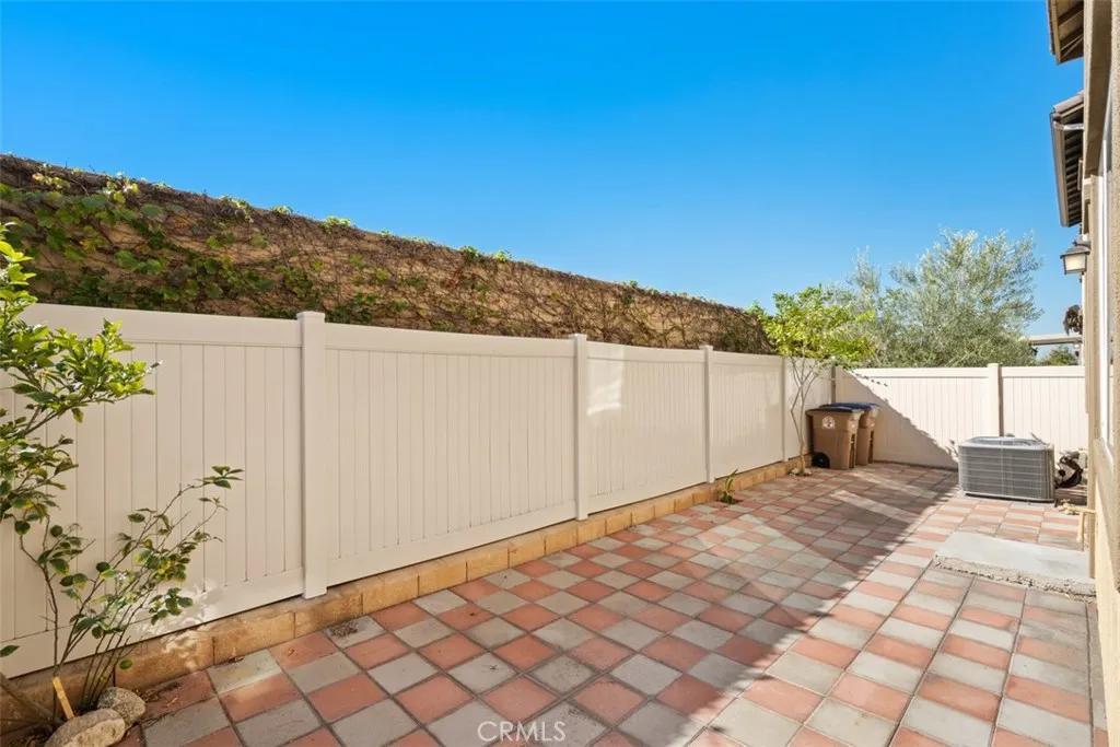 656 Huron Place, Claremont, California 91711 home-pic-22