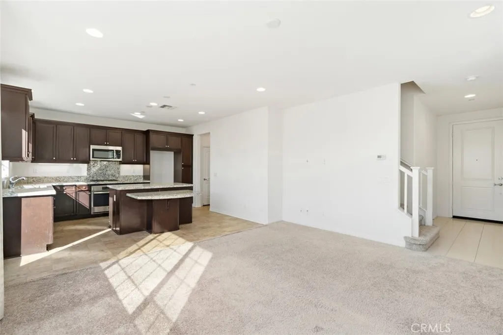 656 Huron Place, Claremont, California 91711 home-pic-6