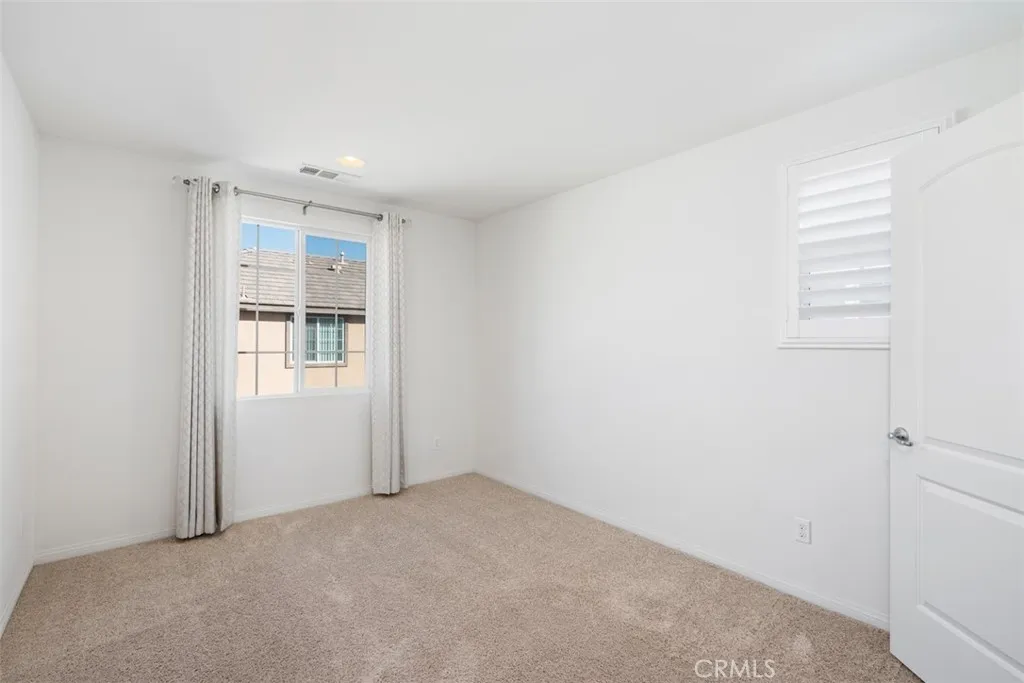656 Huron Place, Claremont, California 91711 home-pic-11