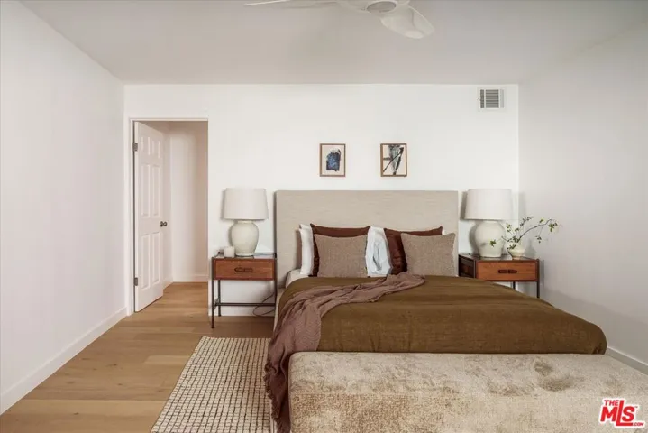 7420 Cervantes Place, Los Angeles, California 90046