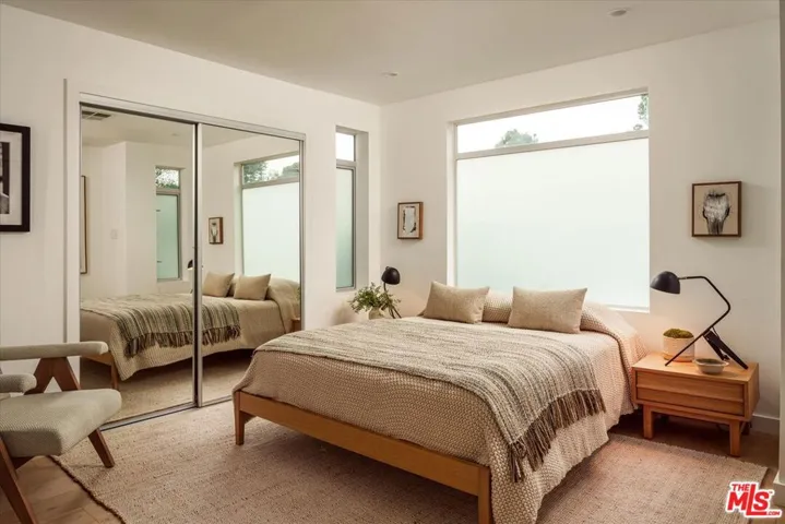 7420 Cervantes Place, Los Angeles, California 90046