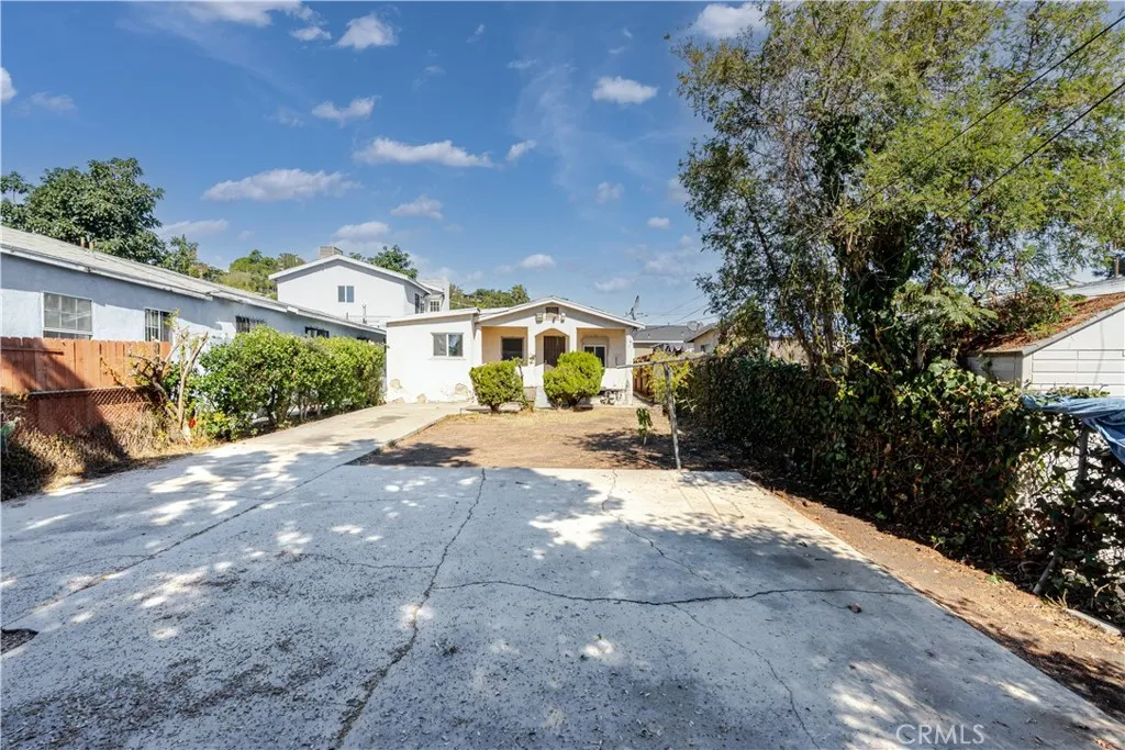 3961 Rockwood Street, East Los Angeles, California 90063 home-pic-8