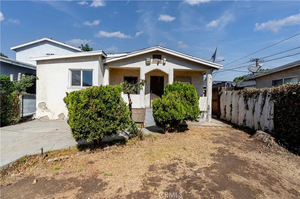 3961 Rockwood Street, East Los Angeles, California 90063 home-pic-0