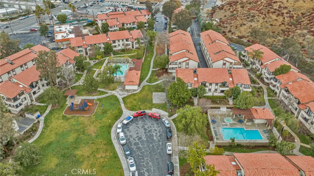 28010 Tiffany Lane 309, Canyon Country, California 91387 home-pic-23