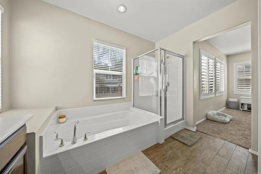 31937 Red Pine Way 80, Temecula, California 92592 home-pic-16