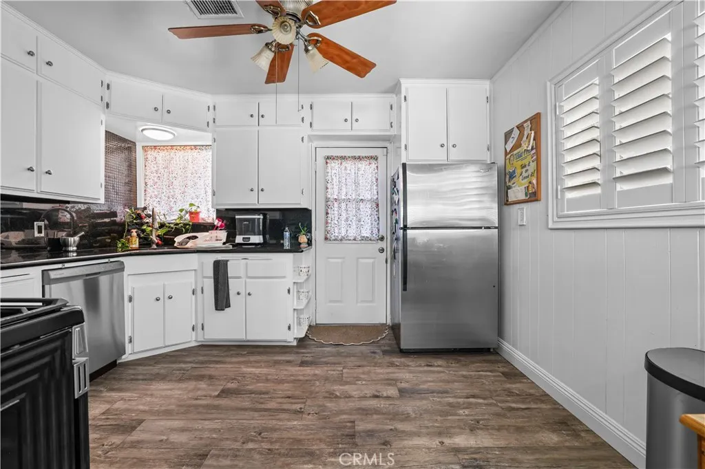 4106 Goodman, Riverside, California 92503 home-pic-6