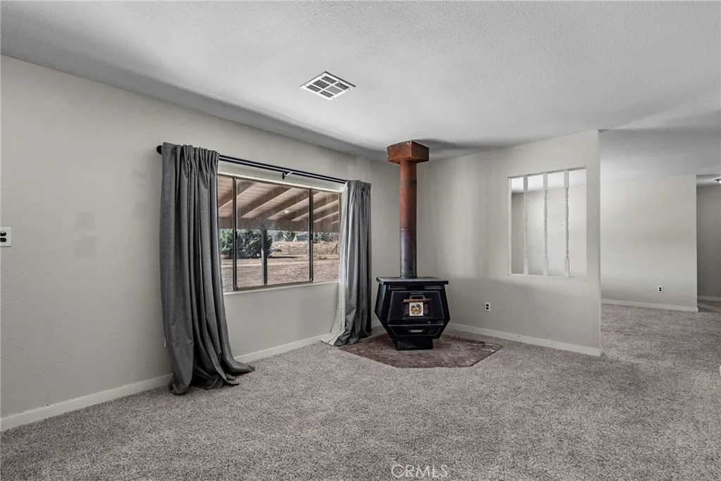 47322 180th W, Lancaster, California 93536 home-pic-5