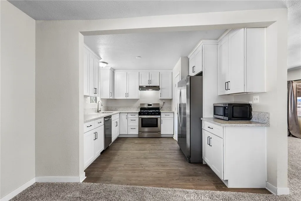 47322 180th W, Lancaster, California 93536 home-pic-12