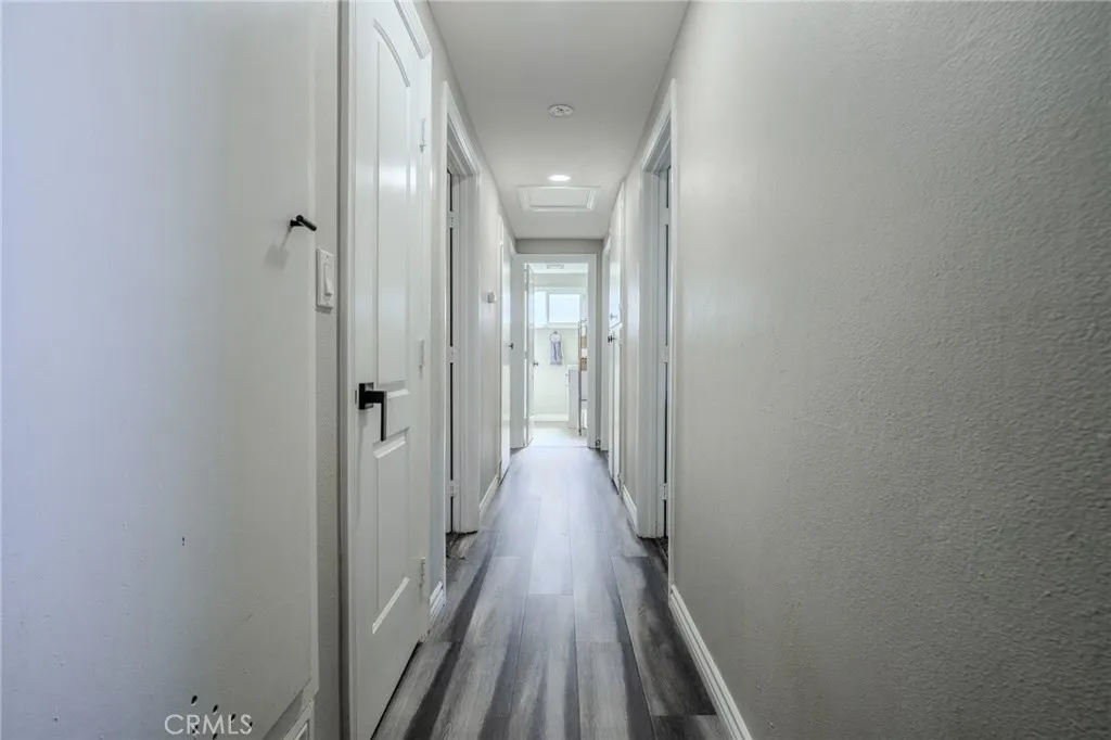 827 S Riverside, Rialto, California 92376 home-pic-17
