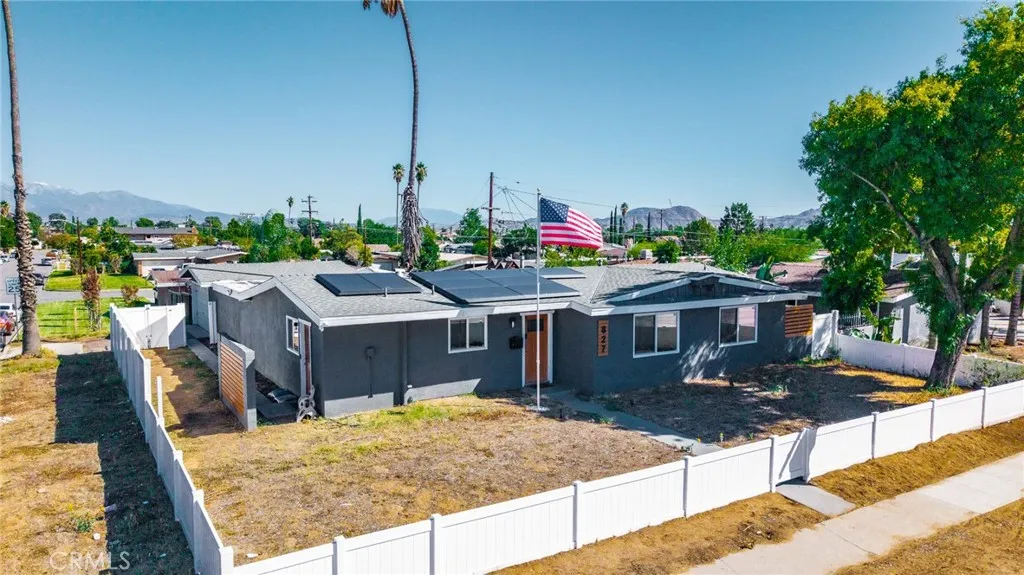 827 S Riverside, Rialto, California 92376 home-pic-35