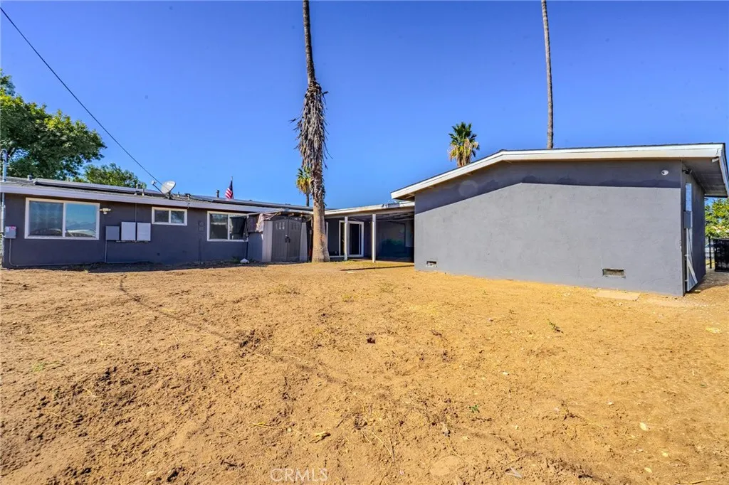 827 S Riverside, Rialto, California 92376 home-pic-53