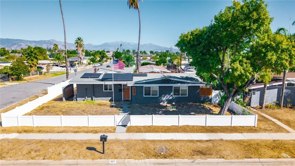 827 S Riverside, Rialto, California 92376 home-pic-2