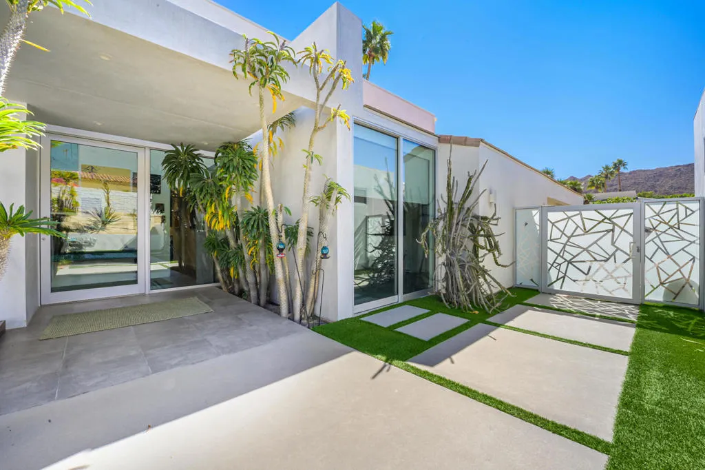 49120 Sunrose Lane, Palm Desert, California 92260 home-pic-2