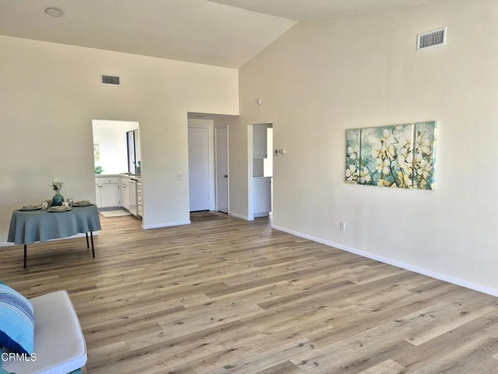 17101 Village 17, Camarillo, California 93012 home-pic-5