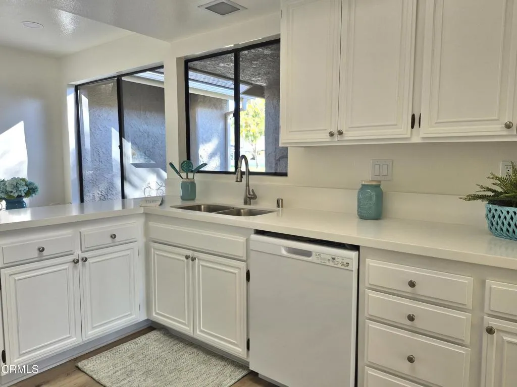 17101 Village 17, Camarillo, California 93012 home-pic-11