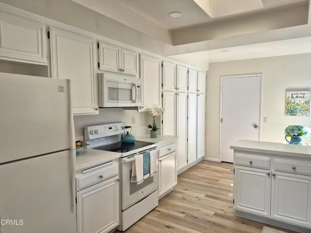 17101 Village 17 WeSellLeisureVillage (9