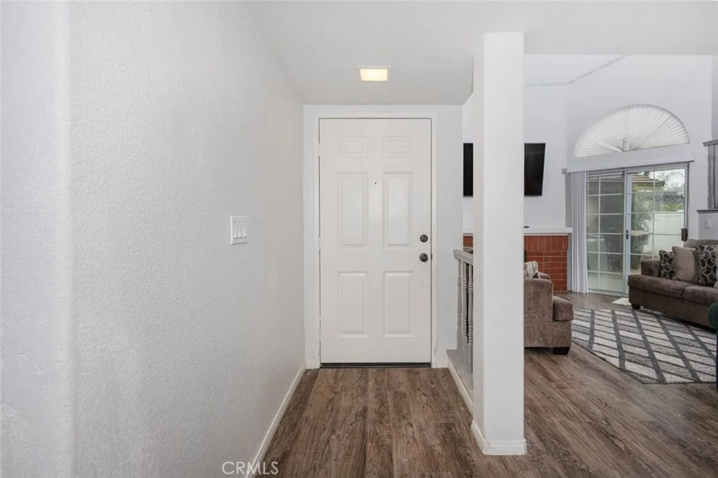 31670 Corte Encinas, Temecula, California 92592 home-pic-6