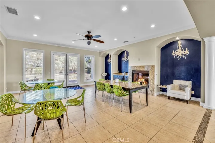41300 Berkswell, Temecula, California 92592