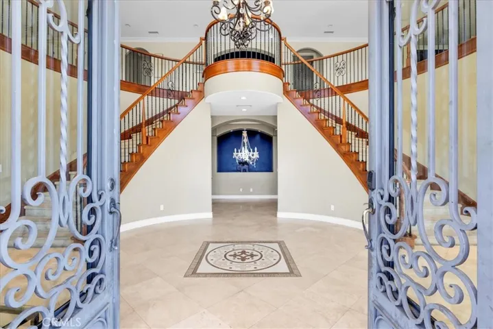 41300 Berkswell, Temecula, California 92592