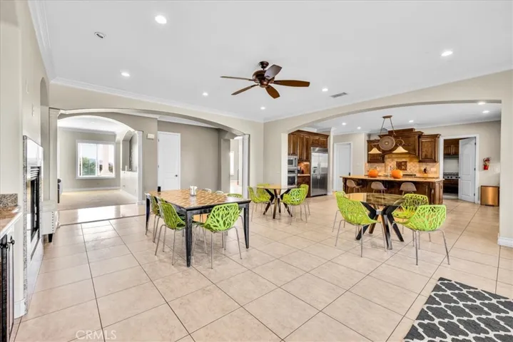 41300 Berkswell, Temecula, California 92592