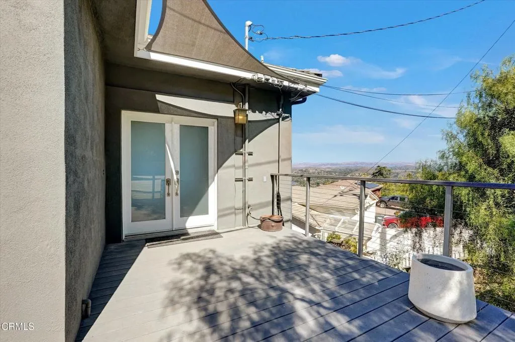 561 S Ventu Park Road, Thousand Oaks, California 91320 home-pic-3