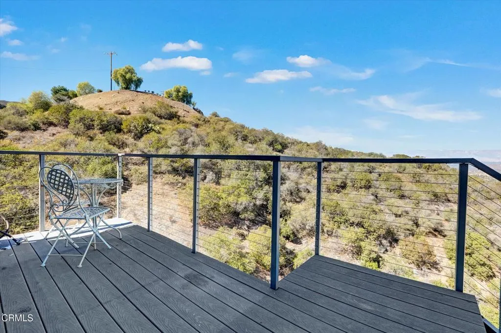 561 S Ventu Park Road, Thousand Oaks, California 91320 home-pic-19